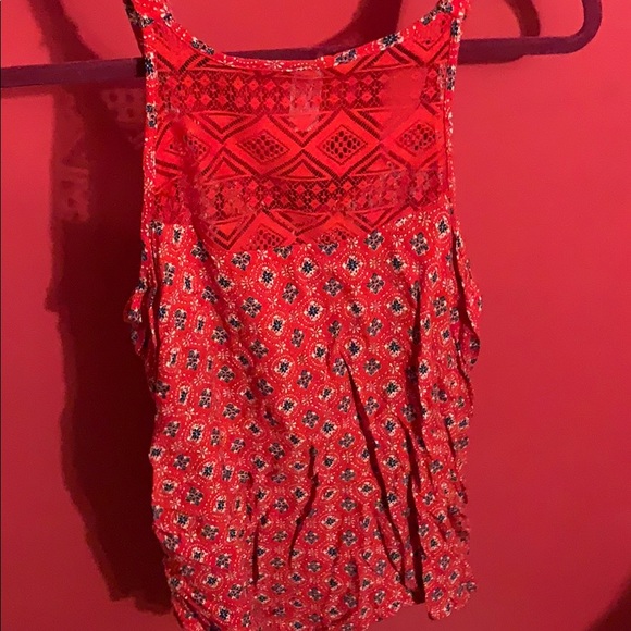 sleeveless flow top - Picture 2 of 2